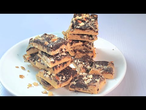 Toffee recipe: easy chocolate toffee candy with condensed milk and almond nuts