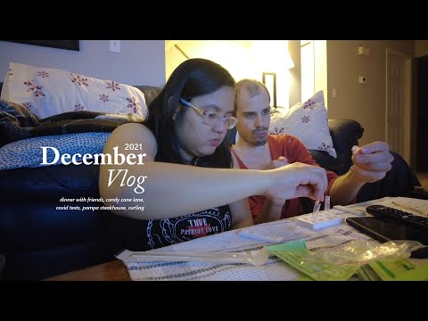 YEG VLOG | We took 2 covid tests, I'm moving in, Candy Cane Lane, Gift wrapping • Eliza Bayona